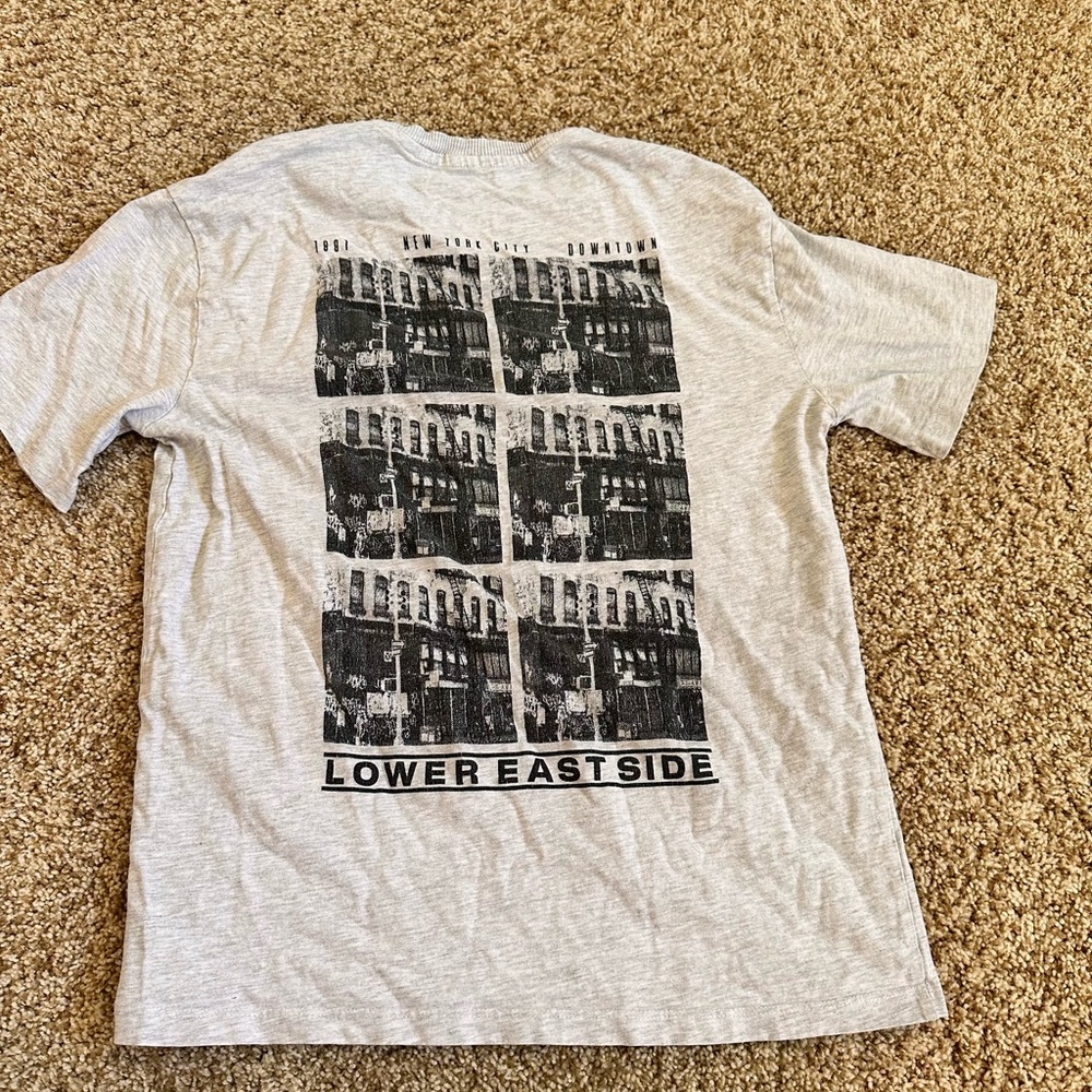 Lower East Side Graphic T-Shirt - Gray